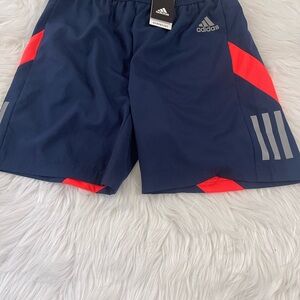 Adidas Aeroready shorts-NWT